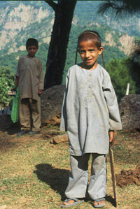 boys on way to school, Himachal Pradesh